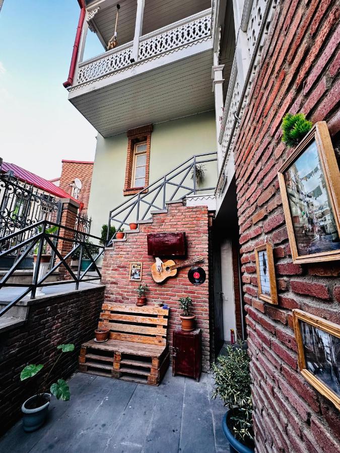 Lucas Tbilisi Exterior foto