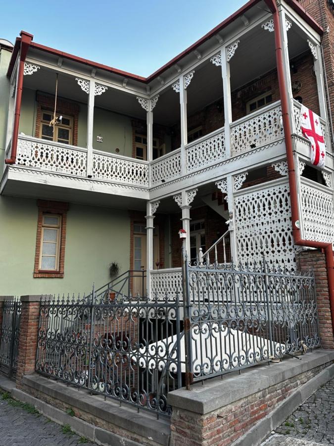 Lucas Tbilisi Exterior foto